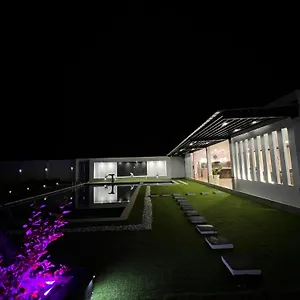 Hermosa Casa Privada Sandra Villa