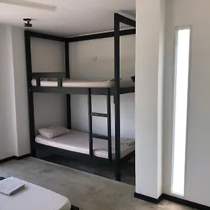 Hostel Zion House *