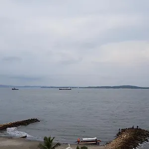 Lägenhet Espectaculares Vistas, Edificio Nautilus, Barrio El Laguito. *
