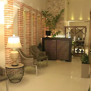 호텔 Portal De San Diego 3*