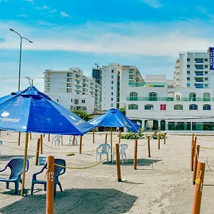 ホテル Isla Capri Cartagena