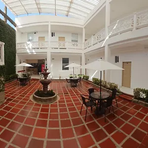 Boutique High Park 2*