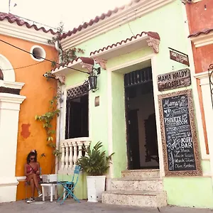 Casa Mama Waldy New Pensionat Cartagena