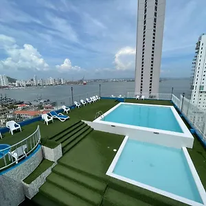 Apartamento En Edificio Portofino Icdi *