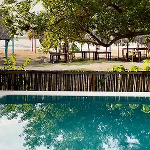 Hostal Muchosur Manzanillo Ctg