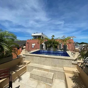 7 Bedroom Styled House In The Walled Cartagena