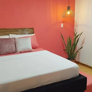 In Guest - Hb7 Quadruple With Shared Bathroom *