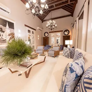 Casa La Merced By Mustique 호텔 5*