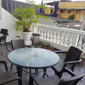 Arthur House 3*