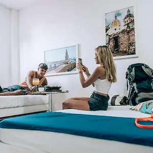 Neos