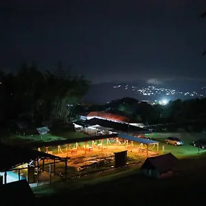 Hostal Ecolife Calima