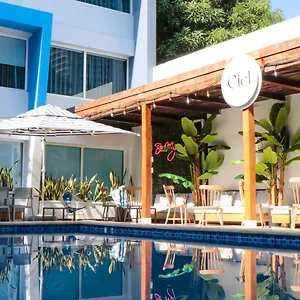 Hotell Blue Concept 3*