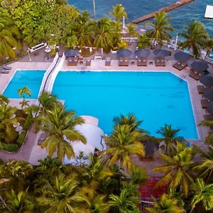Cocoliso Island