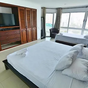Apartment Torres Del