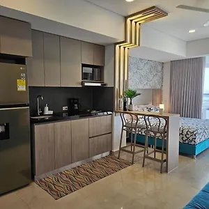 Lujosa Suite, Bella Vista Al Mar アパート *