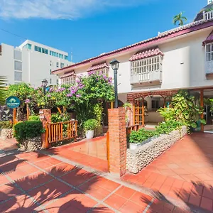 Baluarte Coast Hotell