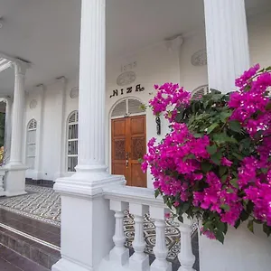 Casa Niza - Colonial House *
