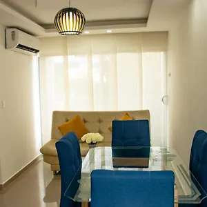 Arriendo Apartamento Por Dias En Edificio Sagitario, A Tan Solo 5 Minutos Del Aeropuerto Internacional Rafael Nuñez, A Solo 5 Minutos Del Centro Historico De Cartagena, Y A 5 Minutos Caminando De Sus Hermosas Playas. *